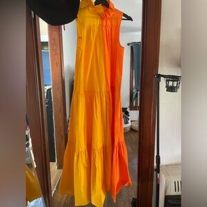 Christopher John Roger’s size small never been worn! Just doesn’t work for me :(